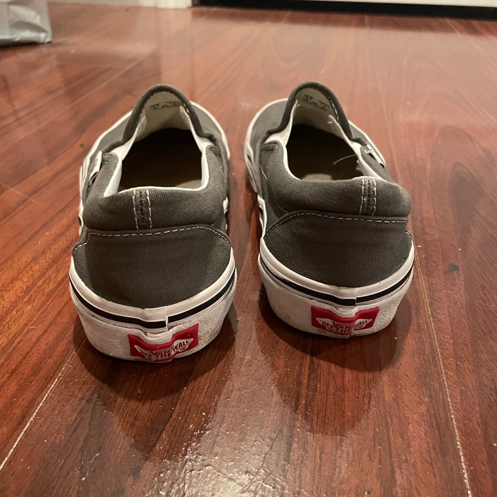 Vans - Picture 5 of 5